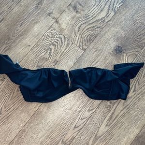 hollister bikini top